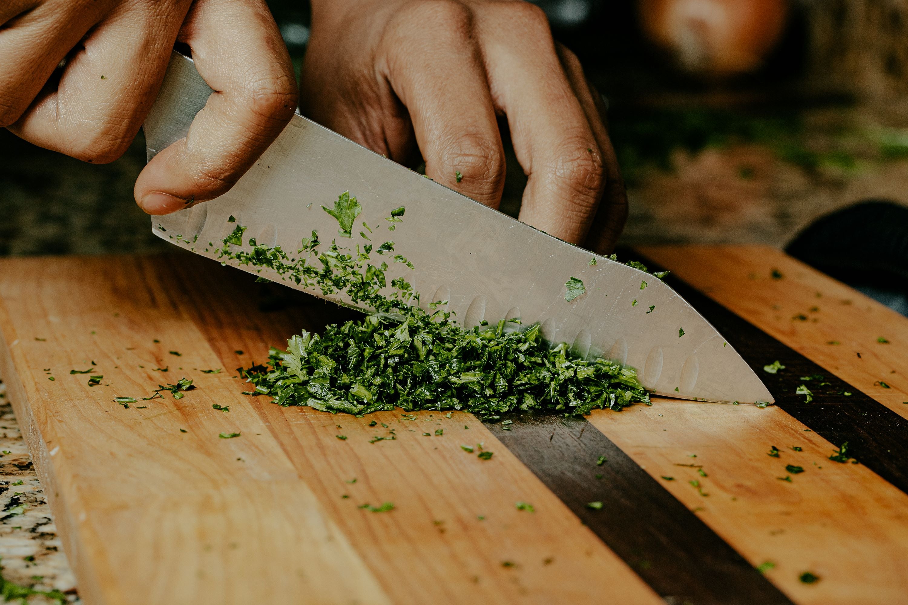 The Best Way to Hold A Knife