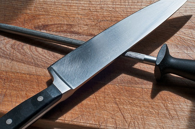 How to Steel or Sharpen a Knife